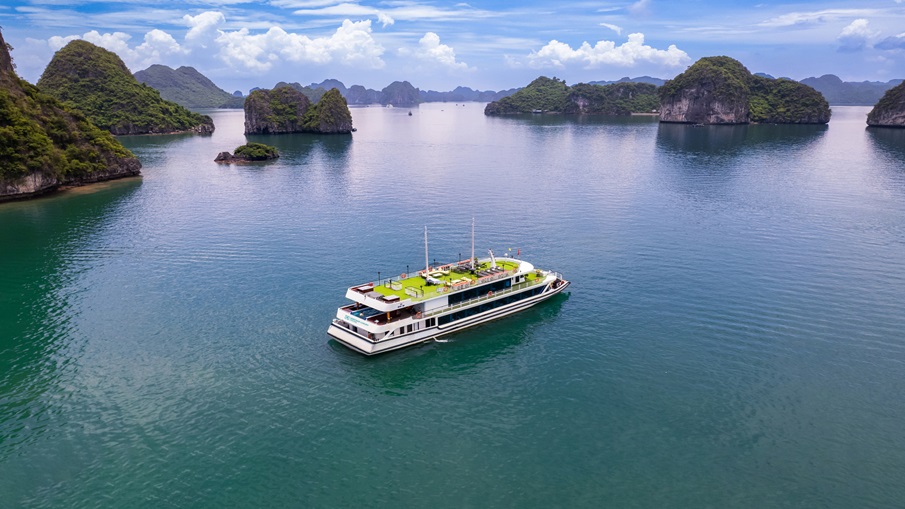 HALONG BAY GROUP TOUR (6-HOURS CRUISING)